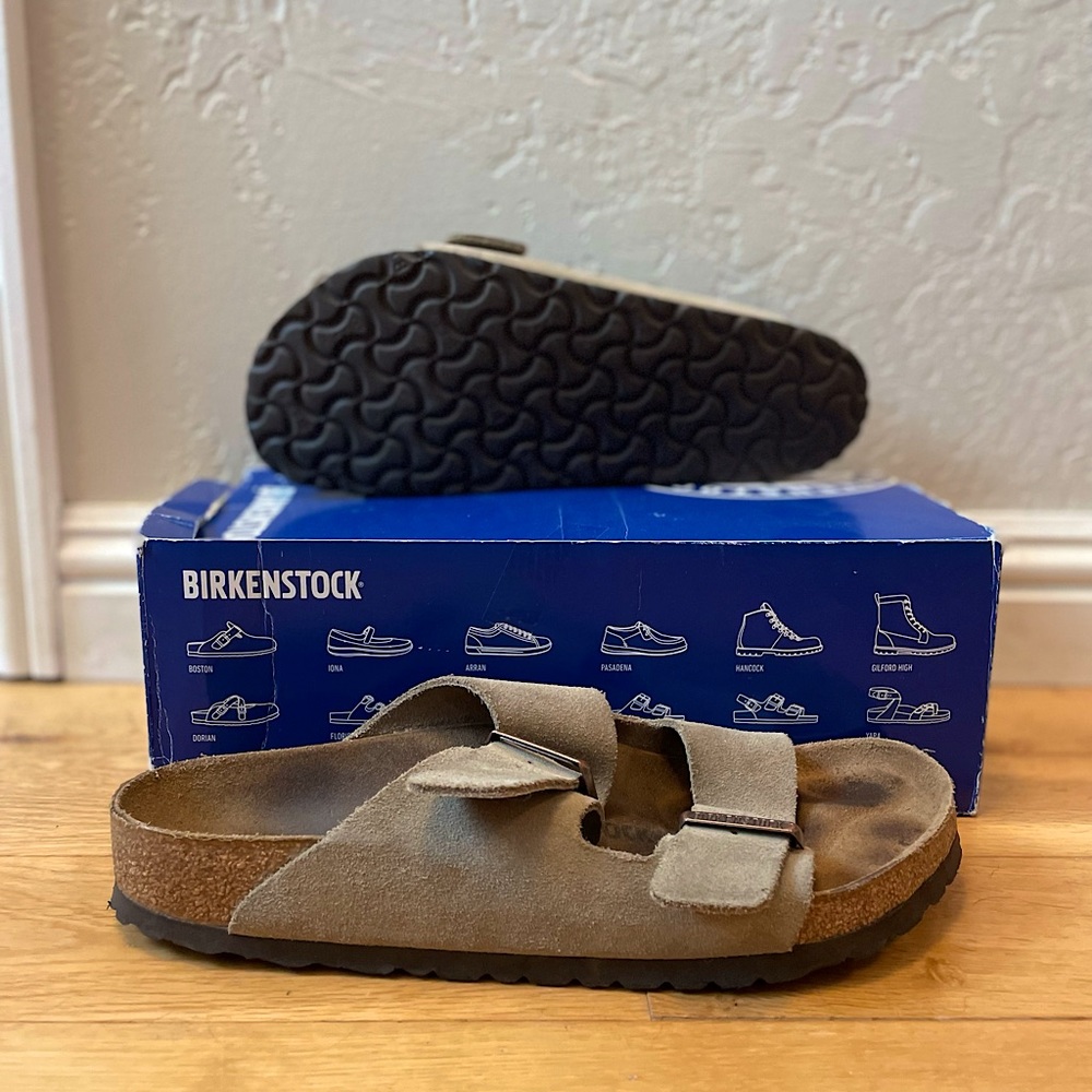 Birkenstocks — Arizona BS Taupe